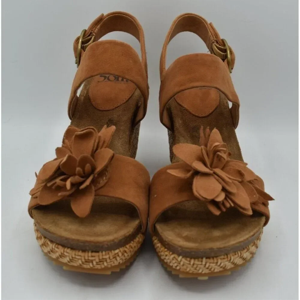 Sofft‎ Womens Size 11 Cali Ginger Tan Suede Wedge Open Toe Floral Sandals Shoes